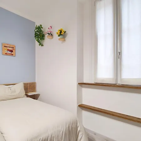 Apartment *l'angolo Del Giramondo* *